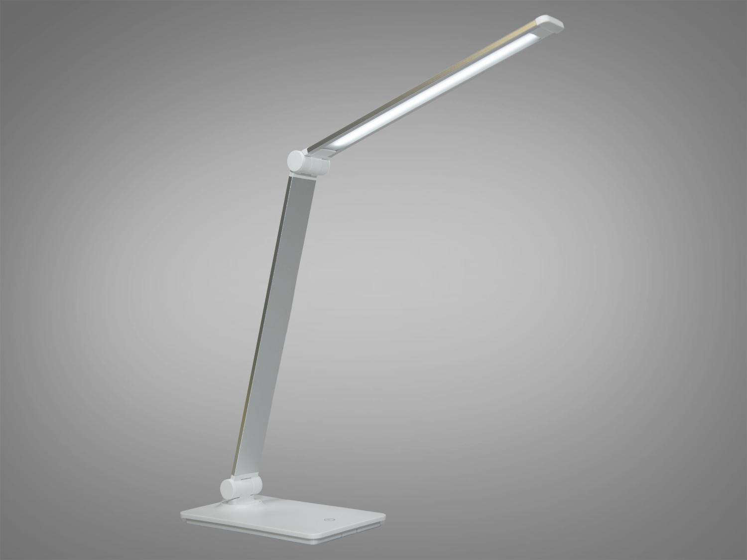 Компактна світлодіодна настільна лампа, 8 Вт, колір-хром сатин
